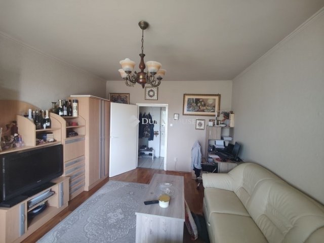 Eladó téglalakás, Budapesten, XVIII. kerületben 59.9 M Ft