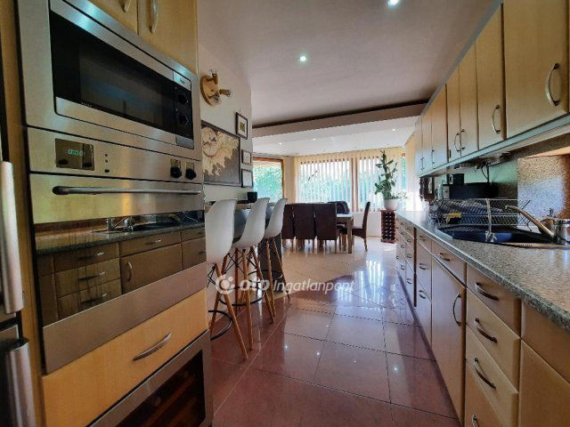 Eladó családi ház, Siófokon 245 M Ft, 2+2 szobás