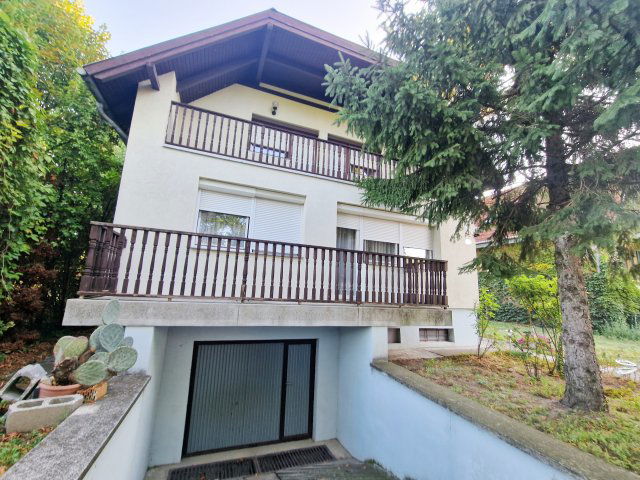 Eladó családi ház, Halásztelken 117.9 M Ft, 6 szobás