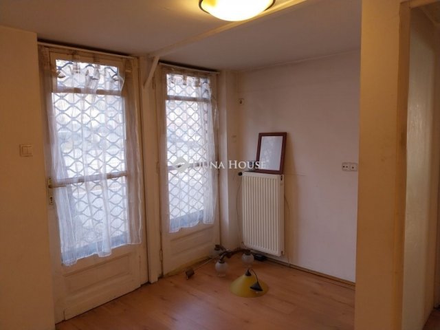 Eladó üzlethelyiség, Budapesten, III. kerületben 51 M Ft