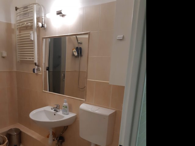 Eladó panellakás, Pécsett, Kerényi Károly utcában 41.5 M Ft