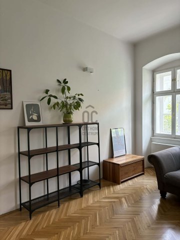 Kiadó téglalakás, albérlet, Budapesten, I. kerületben, 3 szobás