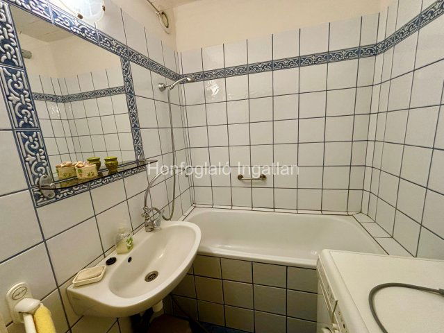 Eladó panellakás, Nyíregyházán 38.49 M Ft, 2 szobás