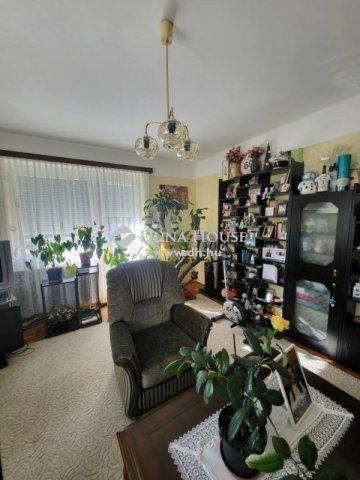 Eladó téglalakás, Kistarcsán 76 M Ft, 3 szobás