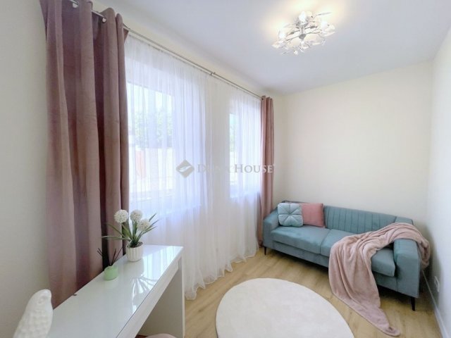 Eladó téglalakás, Kecskeméten 119.9 M Ft, 4 szobás