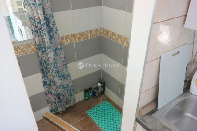 Eladó családi ház, Budapesten, XX. kerületben 84.8 M Ft