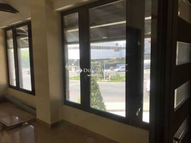 Eladó családi ház, Balatonfüreden 350 M Ft, 4 szobás