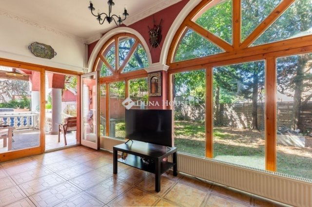 Eladó családi ház, Budapesten, XIV. kerületben 190.5 M Ft