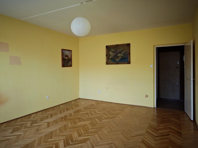 Eladó panellakás, Budapesten, XIV. kerületben, Tihany utcában