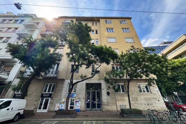 Eladó téglalakás, Budapesten, XIII. kerületben, Pozsonyi úton