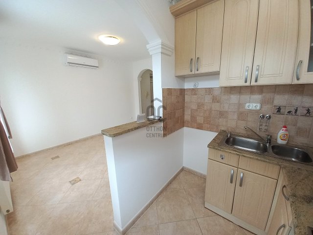 Kiadó téglalakás, albérlet, Debrecenben 240 E Ft / hó, 3 szobás