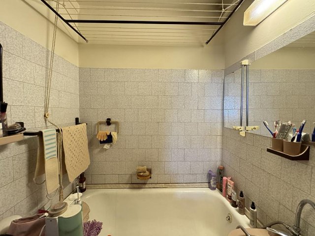 Eladó panellakás, Budapesten, III. kerületben 45 M Ft, 1 szobás