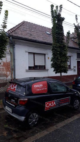 Eladó családi ház, Cegléden 49 M Ft, 4 szobás