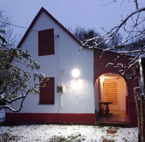 Eladó nyaraló, Kaposkeresztúron 9.9 M Ft, 1+1 szobás