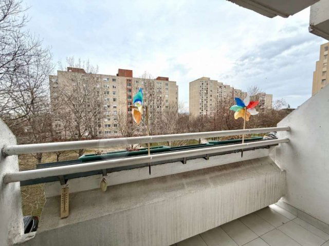 Kiadó panellakás, albérlet, XI. kerületben, Regős utcában