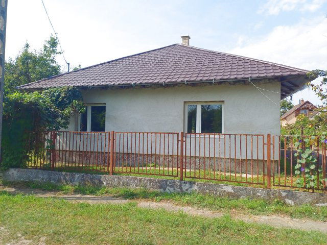 Eladó családi ház, Vámospércsen 29 M Ft, 3 szobás