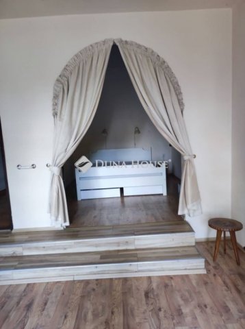 Eladó ikerház, Budaörsön 179 M Ft, 1 szobás