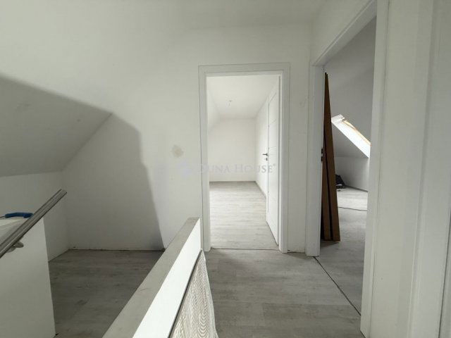 Eladó téglalakás, Budapesten, XIV. kerületben 99.9 M Ft