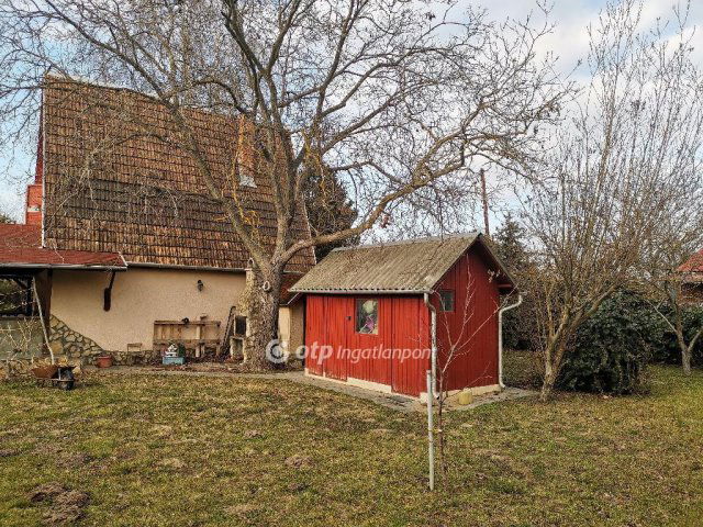 Eladó családi ház, Szigetszentmiklóson 39.9 M Ft, 2+2 szobás