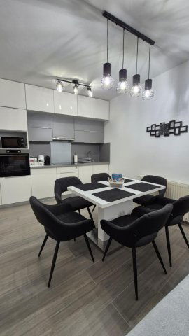 Kiadó téglalakás, albérlet, Pécsett 391 E Ft / hó, 3 szobás