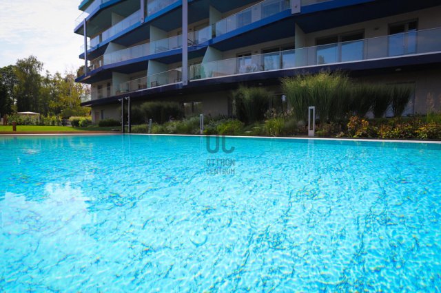 Eladó téglalakás, Balatonföldváron 139 M Ft, 3 szobás