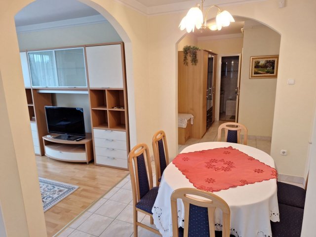 Kiadó téglalakás, albérlet, Debrecenben 225 E Ft / hó, 2 szobás