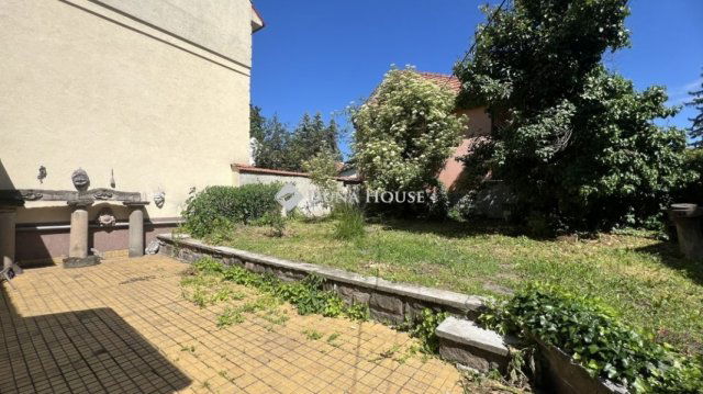 Eladó családi ház, Egerben 88 M Ft, 5 szobás