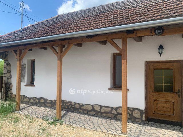 Eladó családi ház, Bodrogkisfaludon 47 M Ft, 2 szobás