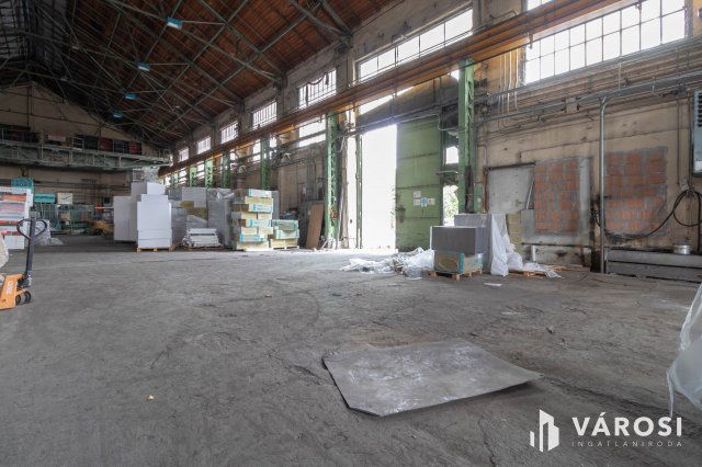 Eladó ipari ingatlan, Budapesten, XXI. kerületben 430 M Ft
