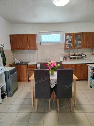 Eladó családi ház, Nyíregyházán 89.99 M Ft, 4 szobás