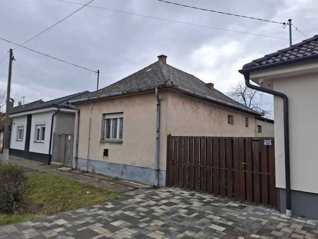 Eladó családi ház, Hajdúszoboszlón, Árpád utcában 43 M Ft