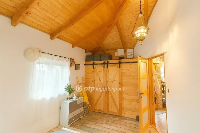 Eladó nyaraló, Kiskunlacházán 118 M Ft, 3+1 szobás