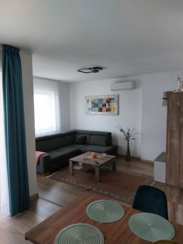 Kiadó téglalakás, albérlet, Debrecenben, Apafi utcában