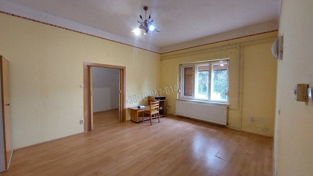 Eladó téglalakás, Sarkadon 14.9 M Ft, 2 szobás