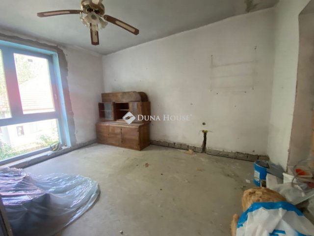 Eladó családi ház, Nagykovácsiban 119 M Ft, 5 szobás