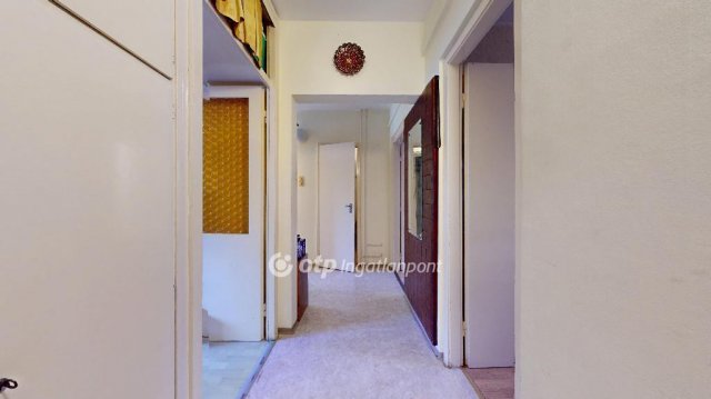 Eladó panellakás, Miskolcon 35.5 M Ft, 2+1 szobás