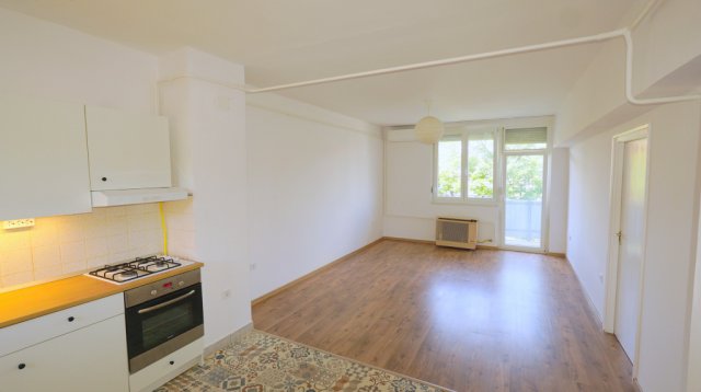 Eladó téglalakás, Zalaegerszegen 39 M Ft, 2 szobás