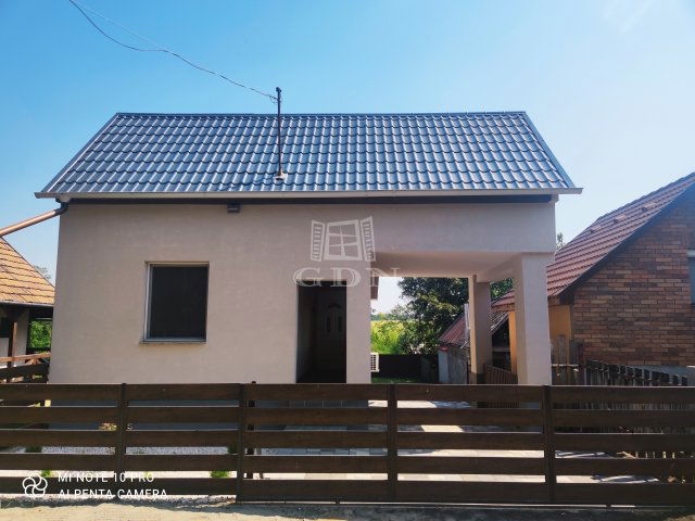 Eladó nyaraló, Hajdúszoboszlón 53 M Ft, 2 szobás
