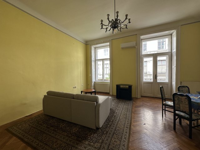 Kiadó téglalakás, albérlet, VIII. kerületben, Bródy Sándor utcában