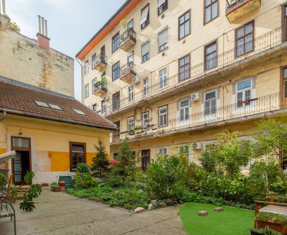 Eladó téglalakás, Budapesten, II. kerületben 84.9 M Ft, 3 szobás
