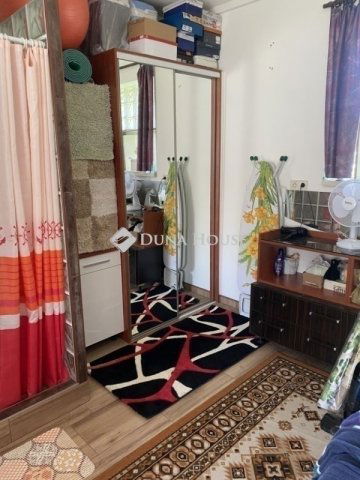 Eladó családi ház, Szegeden 289 M Ft, 6 szobás