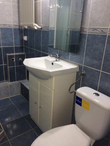 Kiadó panellakás, albérlet, Pécsett 145 E Ft / hó, 2 szobás