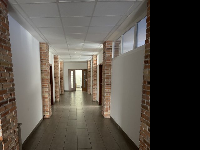 Kiadó iroda, Nyíregyházán 268 E Ft / hó, 3 szobás