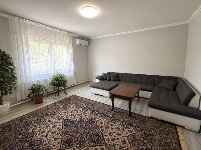 Eladó családi ház, Budapesten, XV. kerületben 135 M Ft, 4 szobás