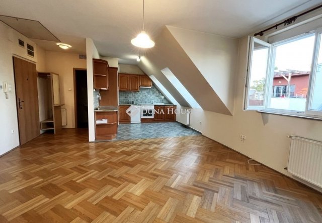 Kiadó téglalakás, albérlet, Budapesten, II. kerületben