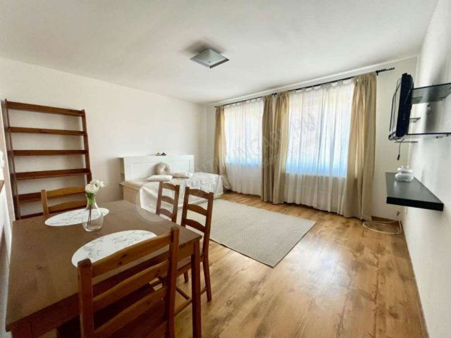 Kiadó téglalakás, albérlet, VIII. kerületben, Baross utcában