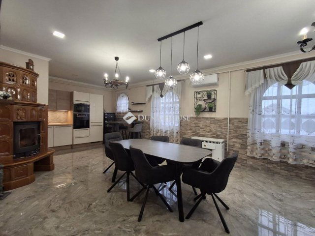 Eladó családi ház, Karcagon, Kossuth Lajos utcában 89 M Ft