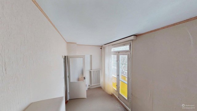 Eladó panellakás, Pécsett, Ajtósi Dürer utcában 37.9 M Ft