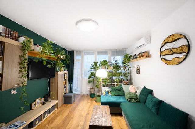 Eladó téglalakás, Tatán 50.5 M Ft, 2 szobás