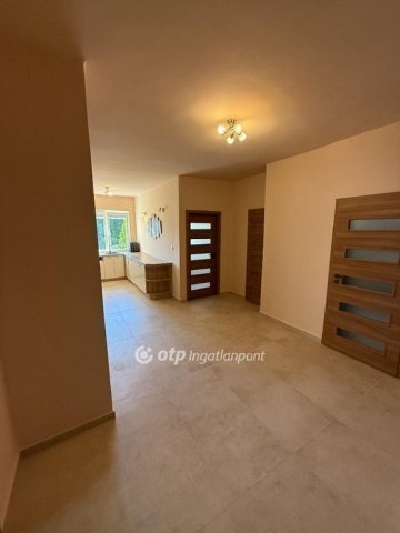 Eladó téglalakás, Nyíregyházán 79 M Ft, 3 szobás